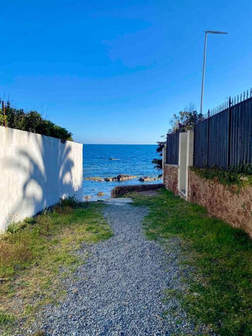 Studio Bord De Mer Boulouris A Saint Raphael Kültér fotó